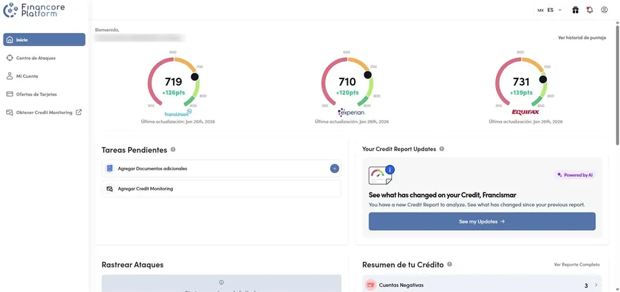 Panel de Financore Platform con los puntajes de TransUnion 719, Experian 710 y Equifax 731, tareas pendientes y rastreo de ataques